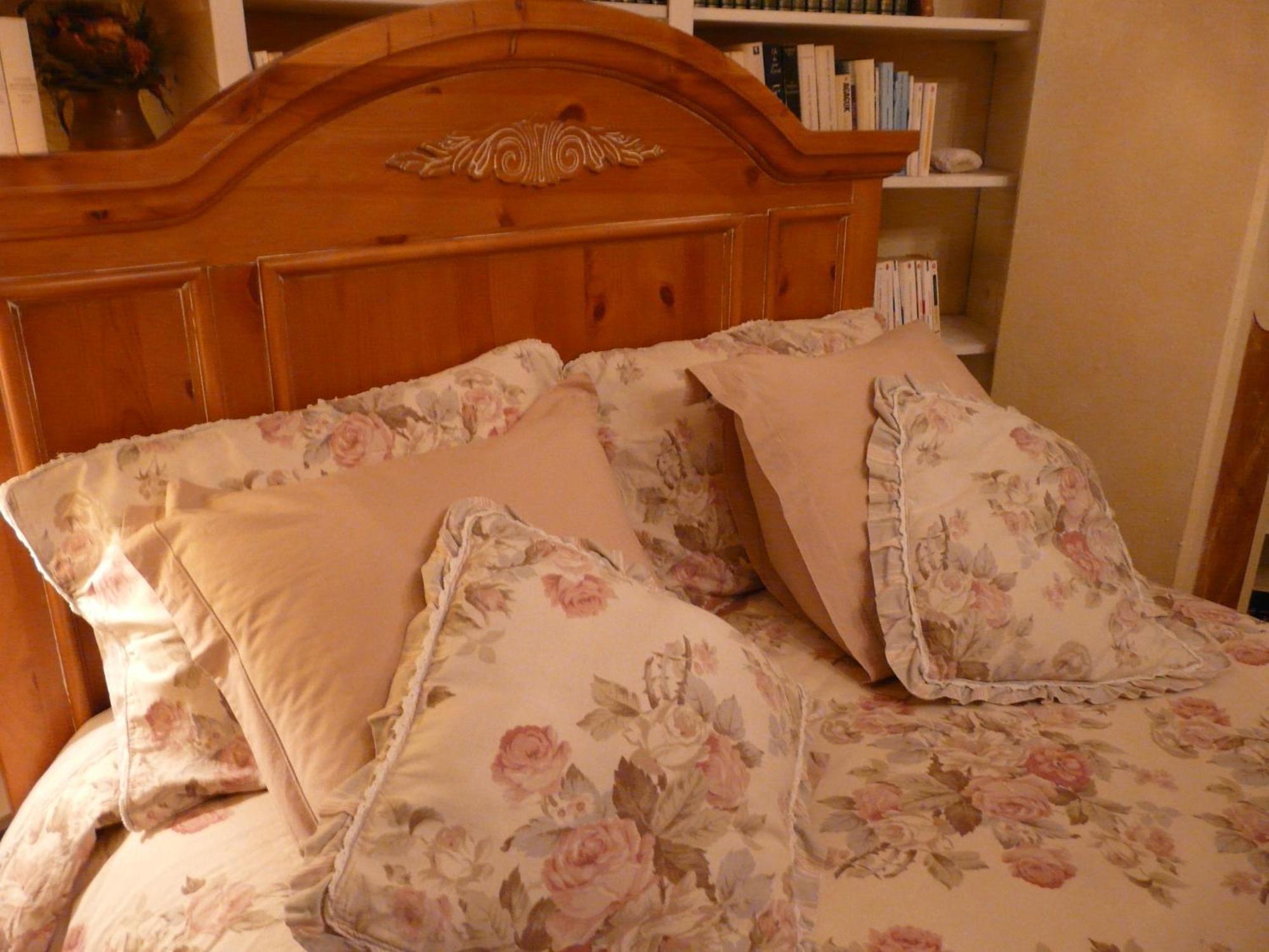 Chateau De La Comtesse Saint-Martin-Petit Room photo